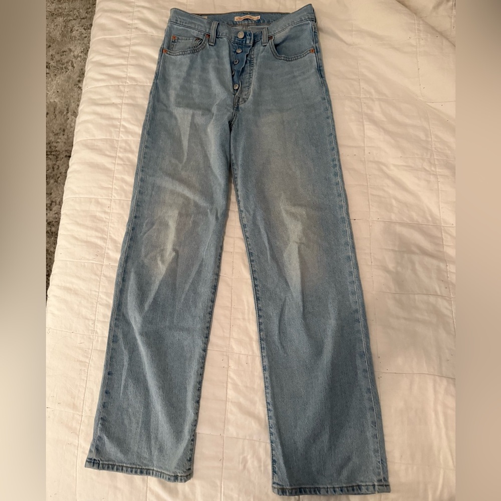 Levi's Classic Light Blue Jeans
